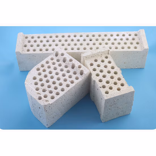 Brique de déflecteur réfractaire en céramique de nid d'abeilles pour le four de chauffage de brique de déflecteur de corindon